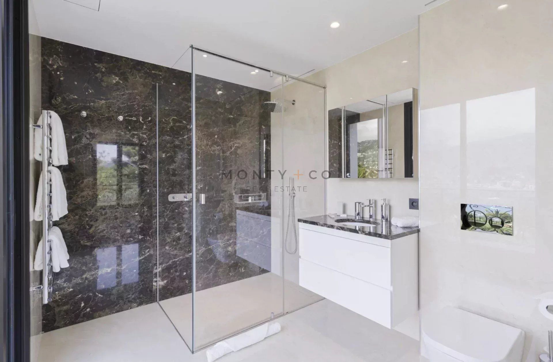 villa en location saisonnière sur Saint-Jean-Cap-Ferrat (06230)