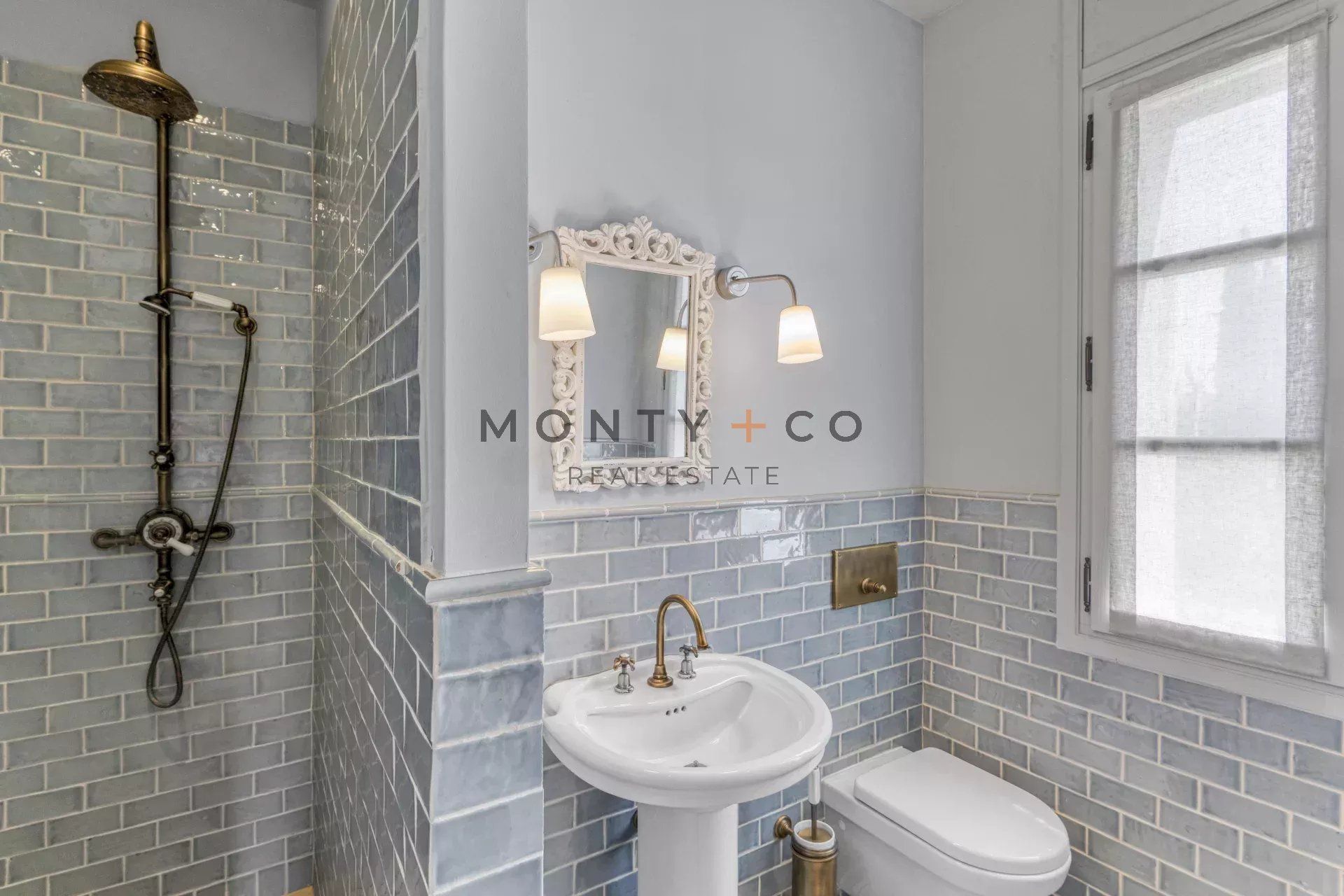 villa en vente sur Antibes (06160)