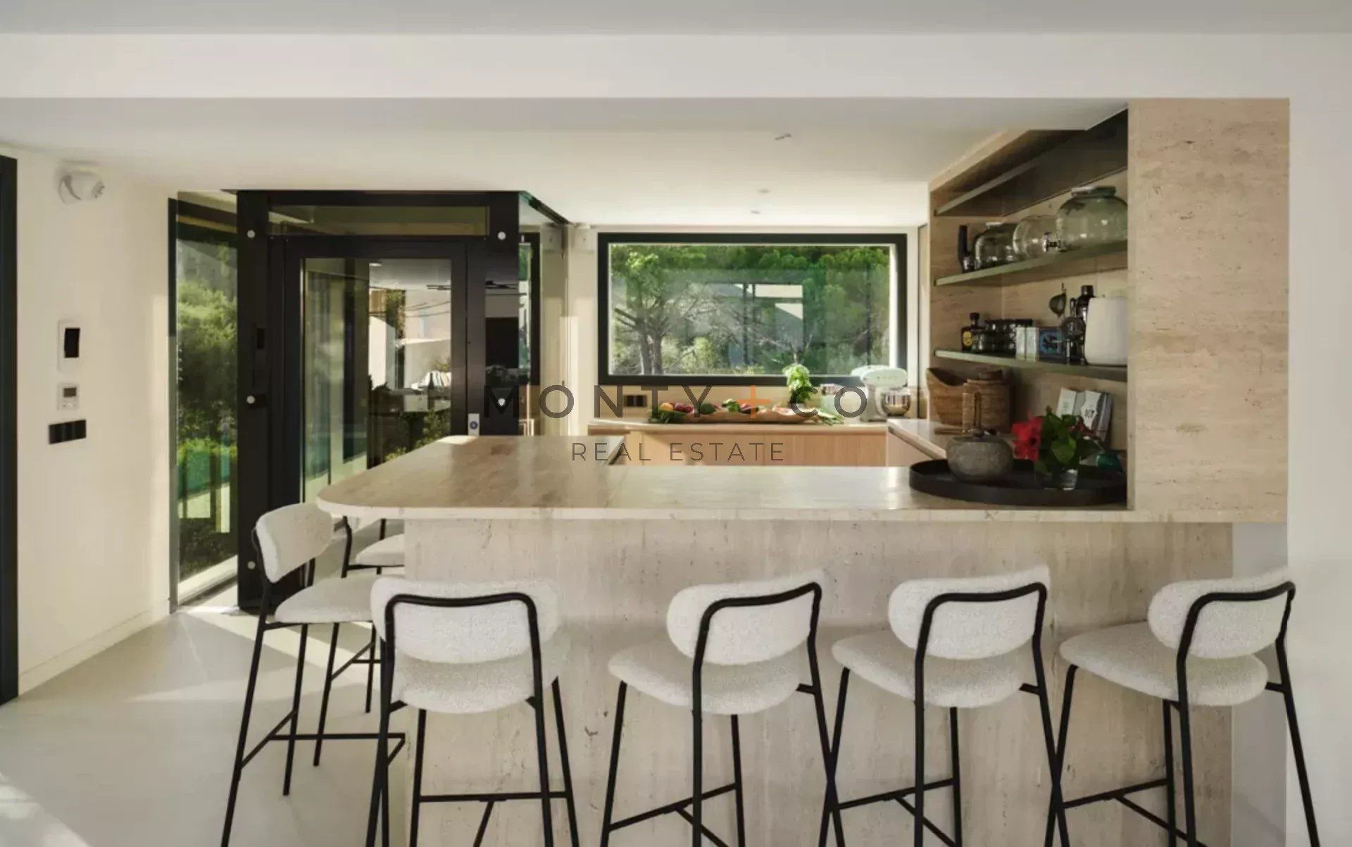 villa for seasonal rent on Ramatuelle (83350)