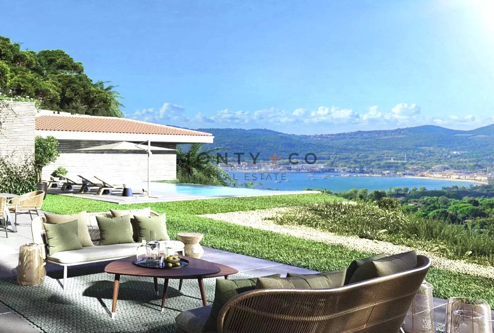 villa 6 Rooms for sale on Grimaud (83310)