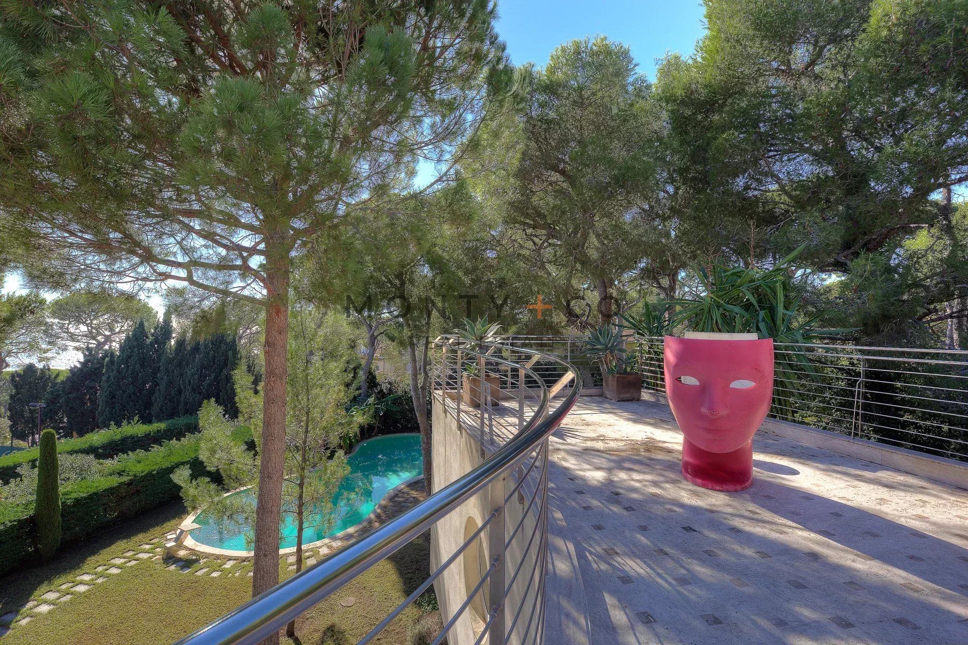 villa en vente sur Saint-Jean-Cap-Ferrat (06230)