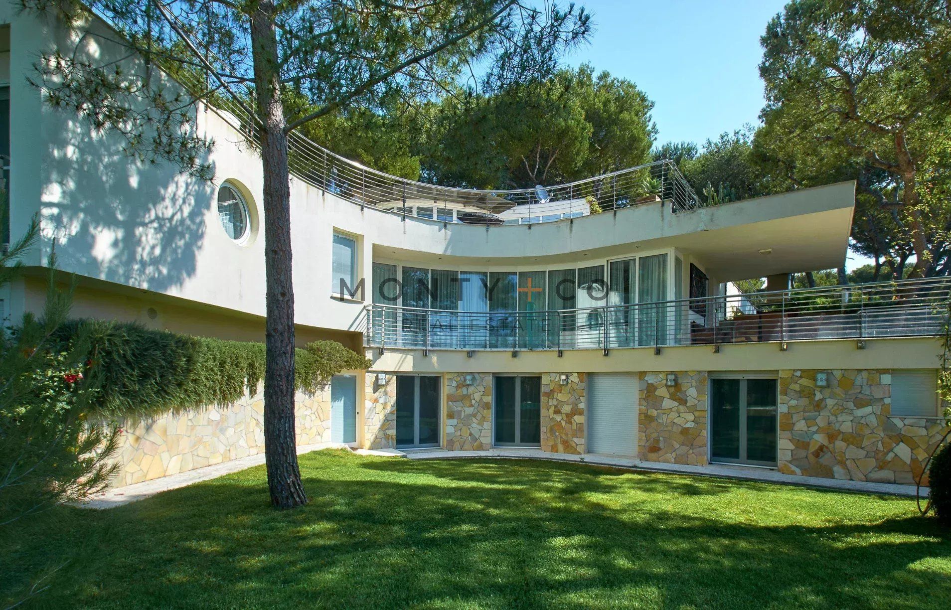 villa en vente sur Saint-Jean-Cap-Ferrat (06230)