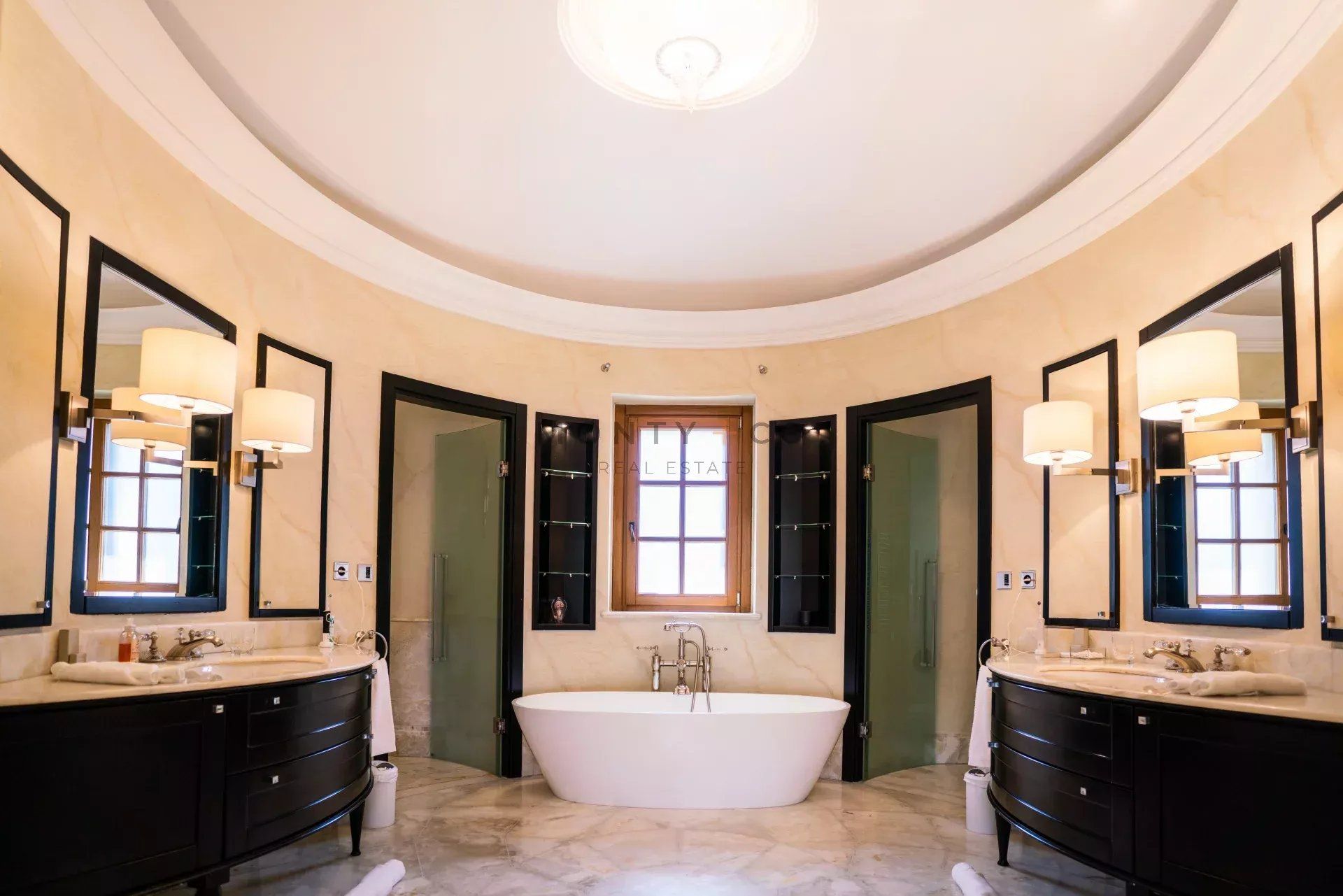 villa for seasonal rent on Saint-Jean-Cap-Ferrat (06230)