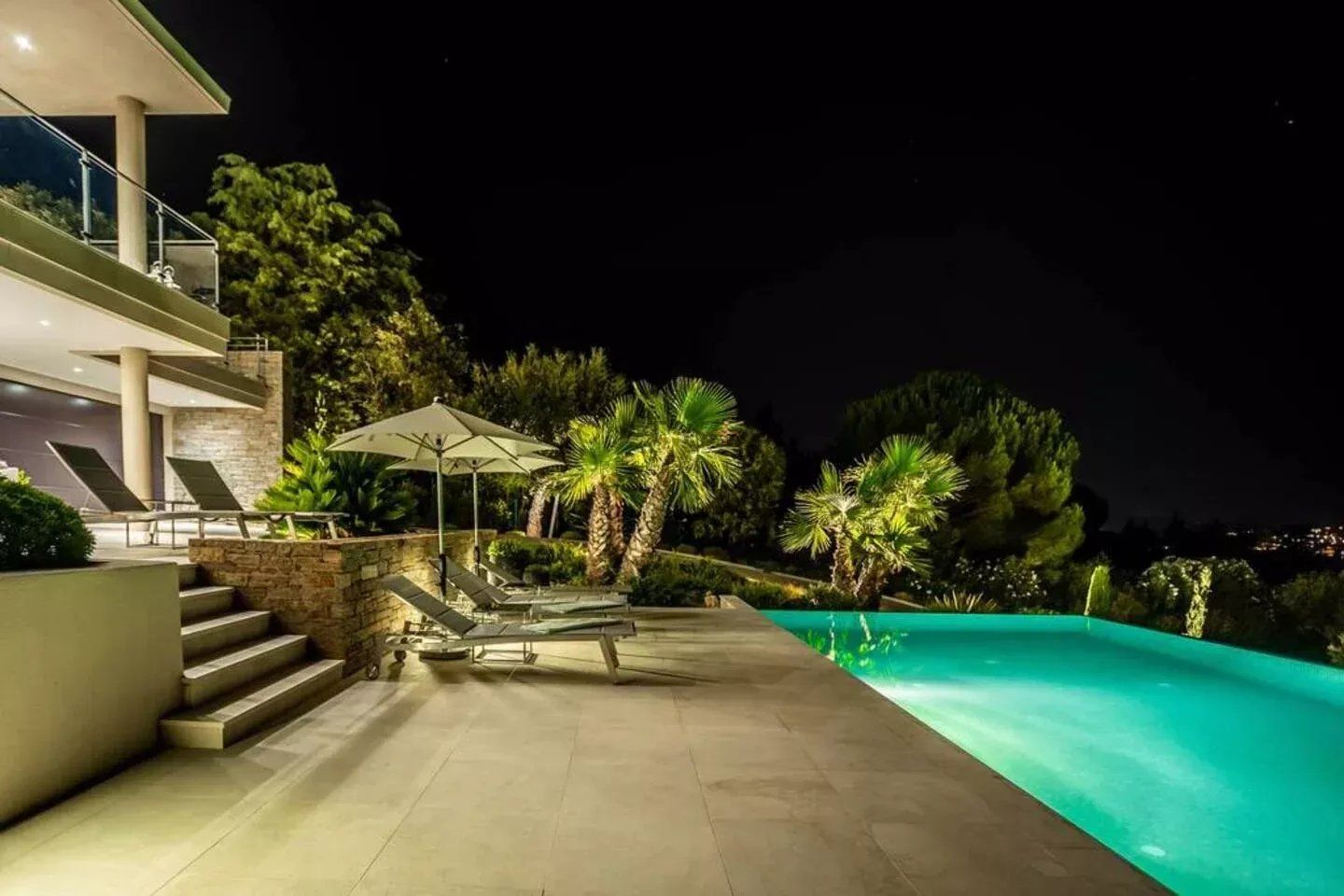 villa for sale on Grimaud (83310)