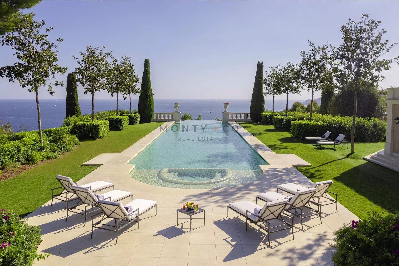 villa en location saisonnière sur Cannes (06400)