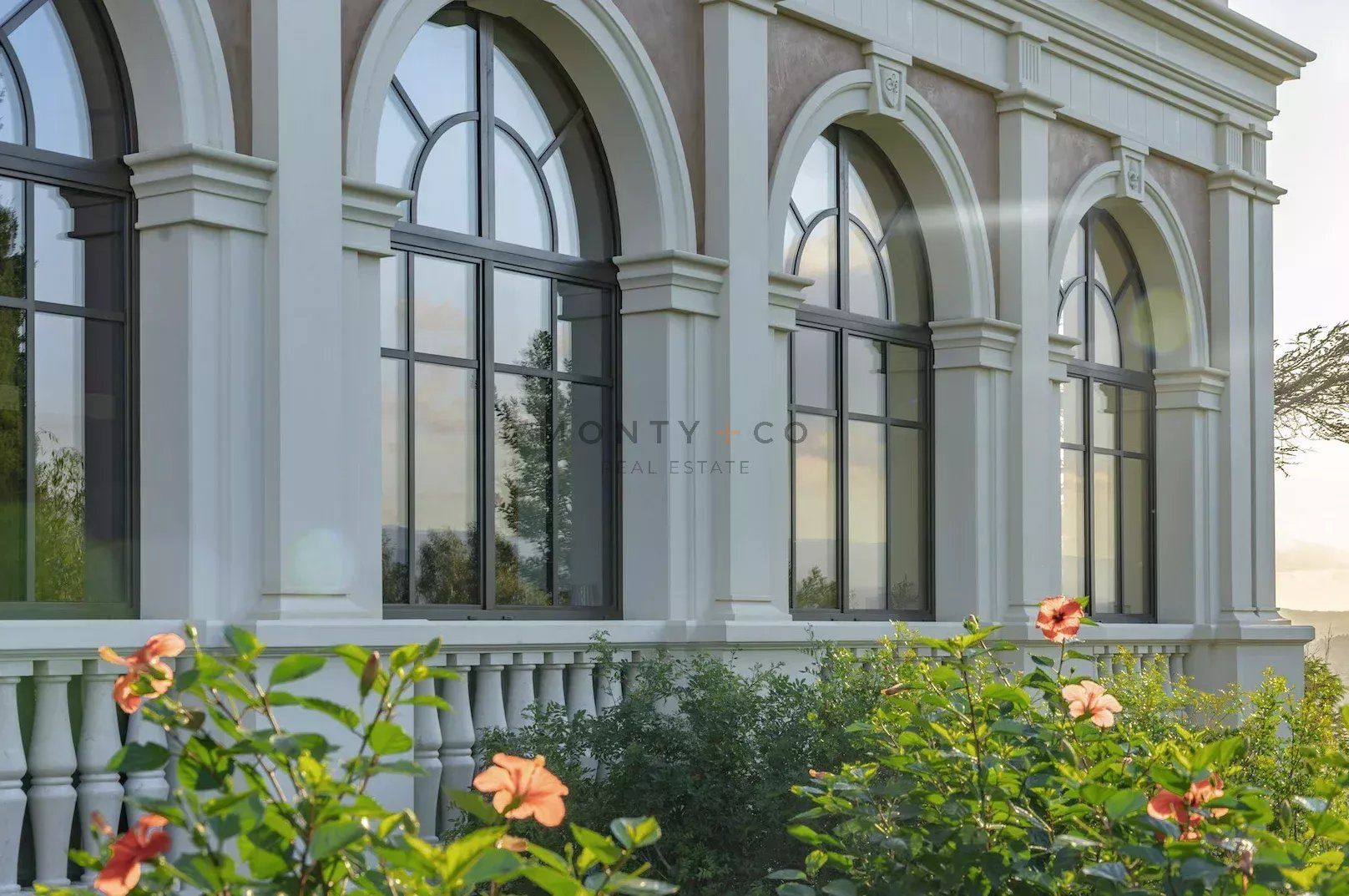 villa en location saisonnière sur Cannes (06400)