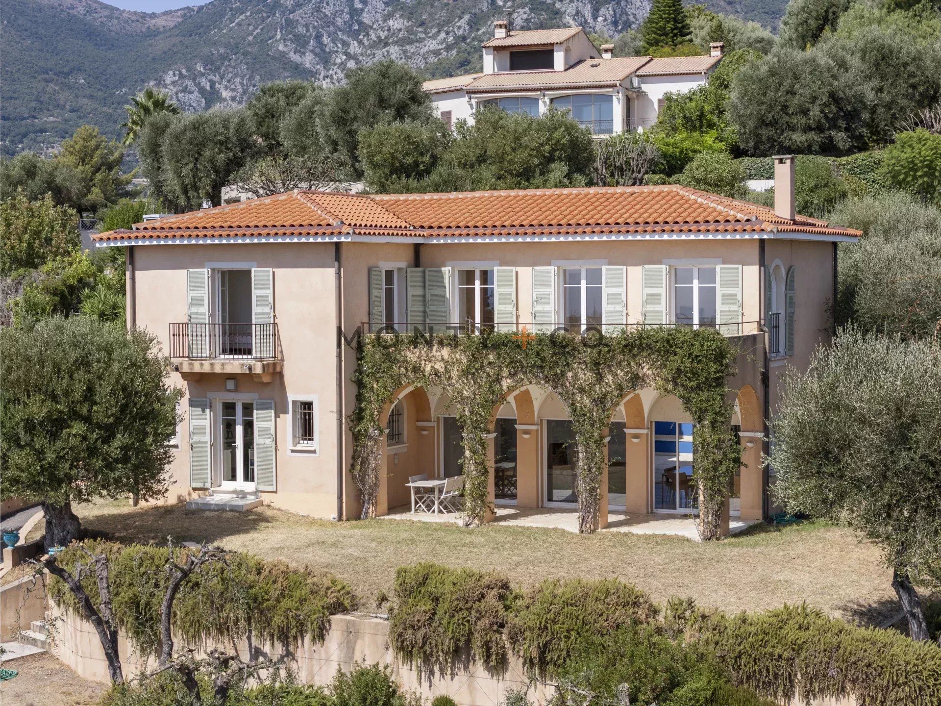villa en vente sur Menton (06500)