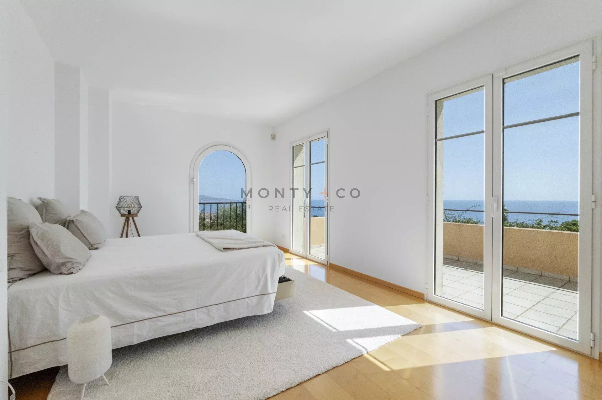 villa for sale on Menton (06500)
