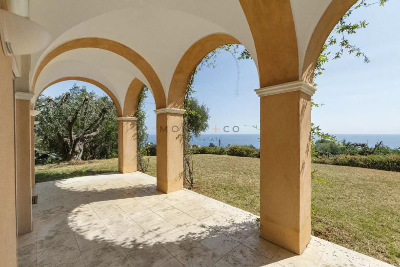 villa for sale on Menton (06500)