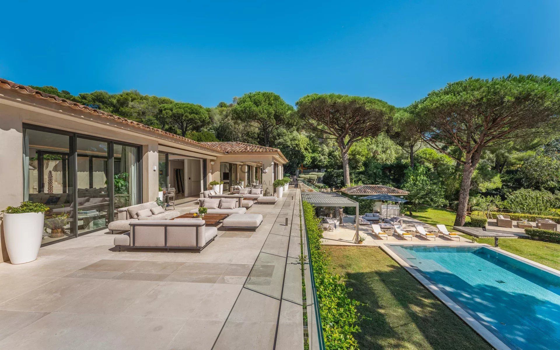 villa en location saisonnière sur Ramatuelle (83350)