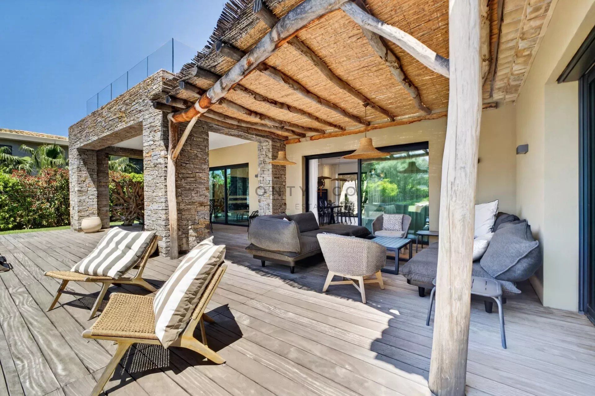 villa for sale on Saint-Tropez (83990)