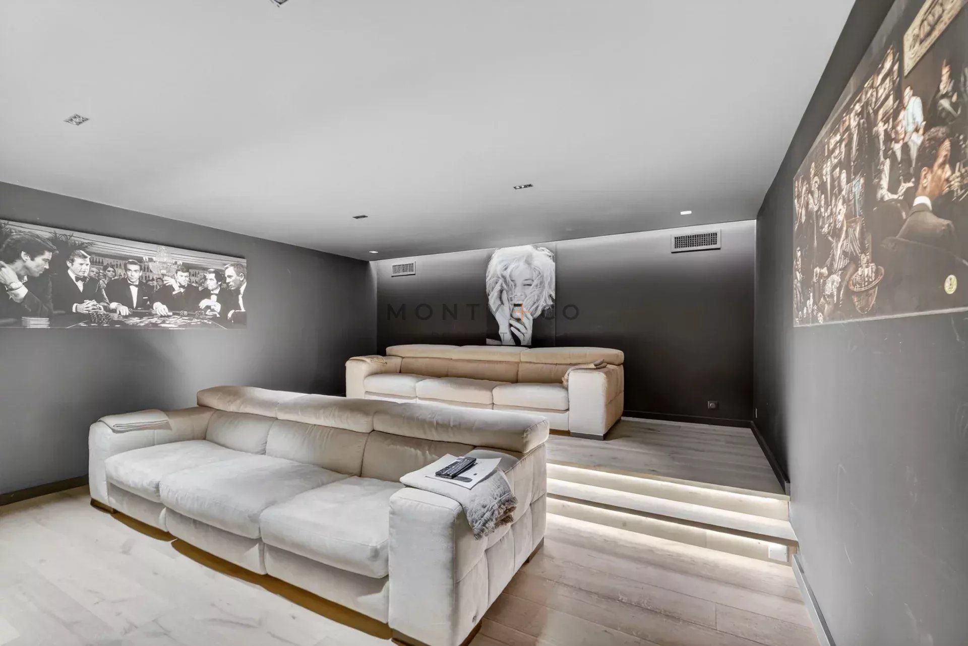 villa for sale on Saint-Tropez (83990)