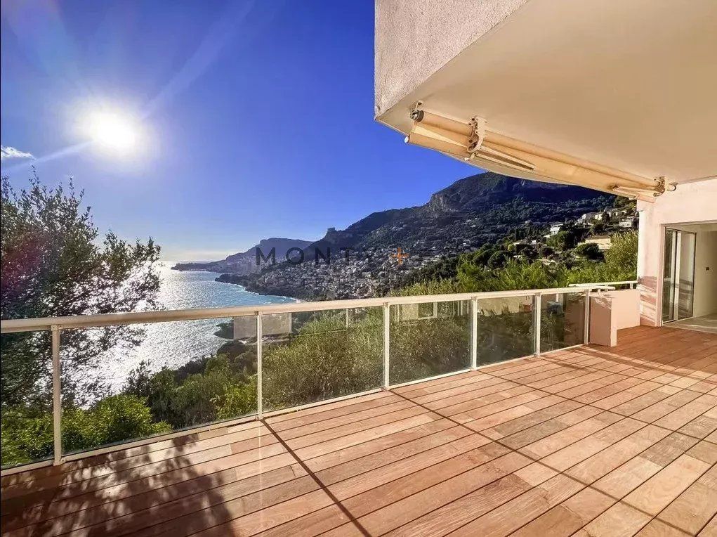 apartment 4 Rooms for sale on Roquebrune-Cap-Martin (06190)