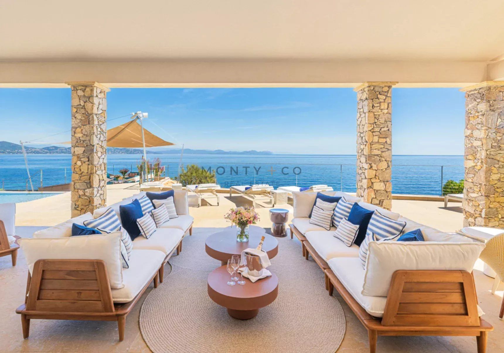 villa en location saisonnière sur Saint-Tropez (83990)
