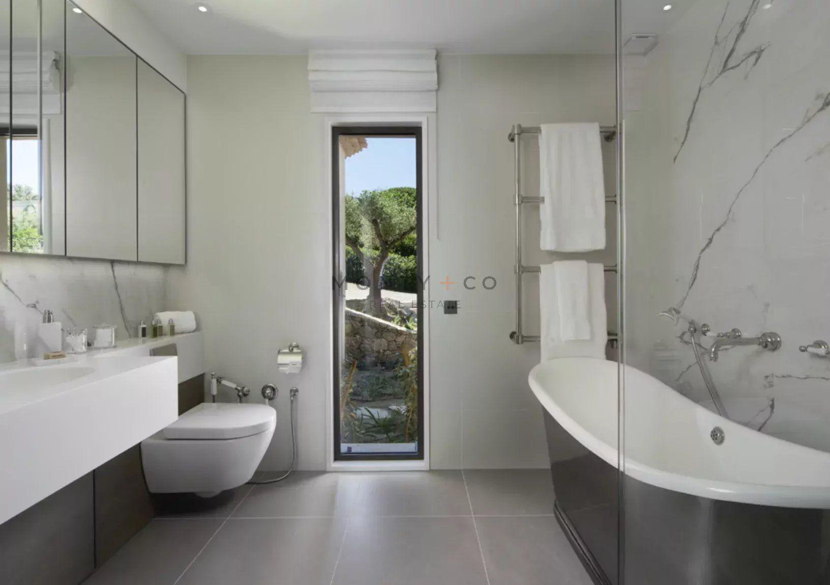 villa en location saisonnière sur Saint-Tropez (83990)