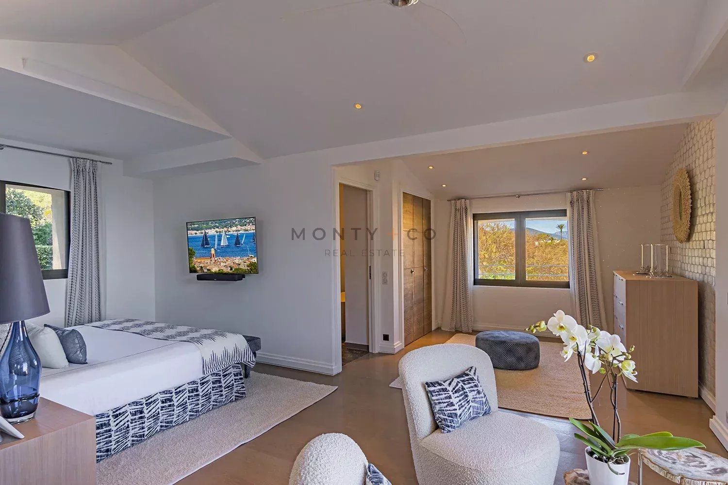 villa en location saisonnière sur Saint-Tropez (83990)