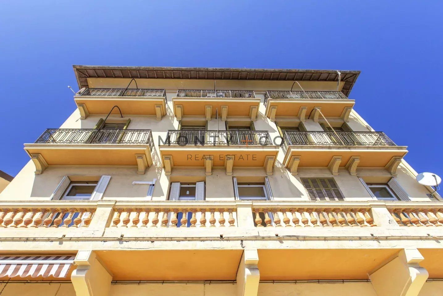 villa for sale on Roquebrune-Cap-Martin (06190)