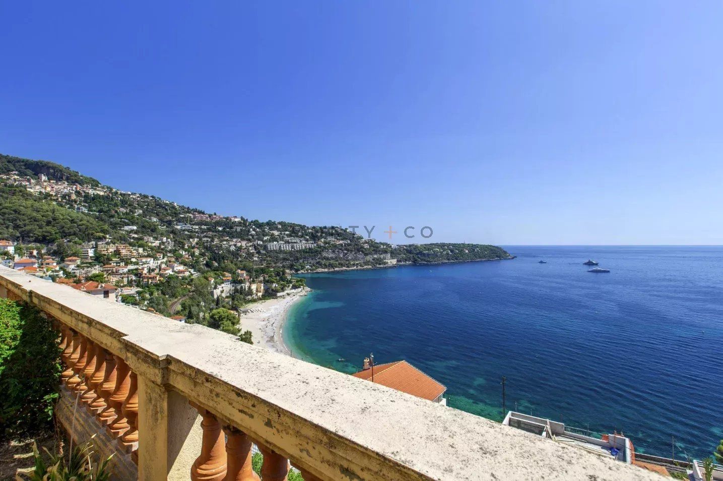 villa for sale on Roquebrune-Cap-Martin (06190)