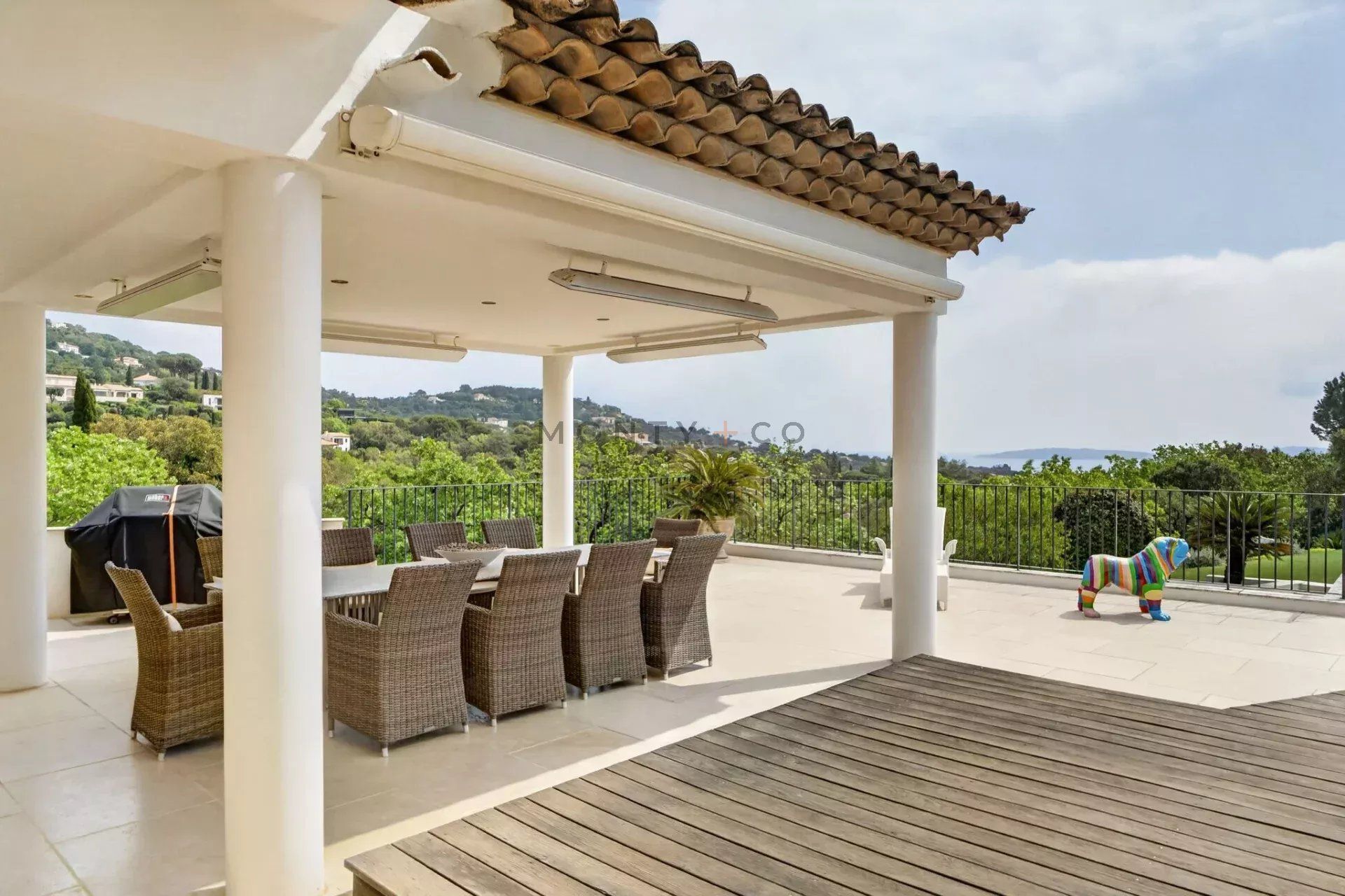 villa en vente sur Grimaud (83310)