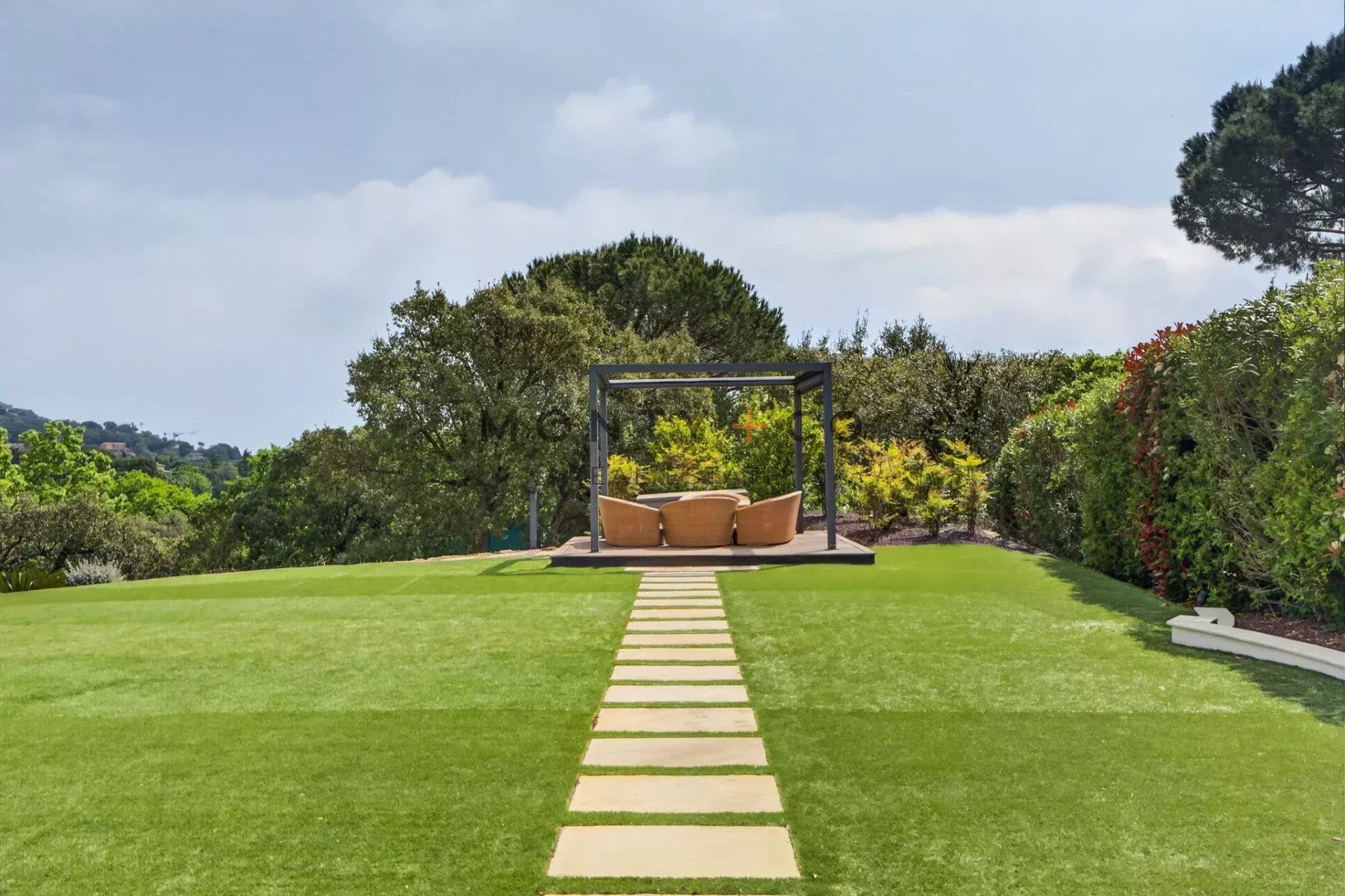 villa en vente sur Grimaud (83310)