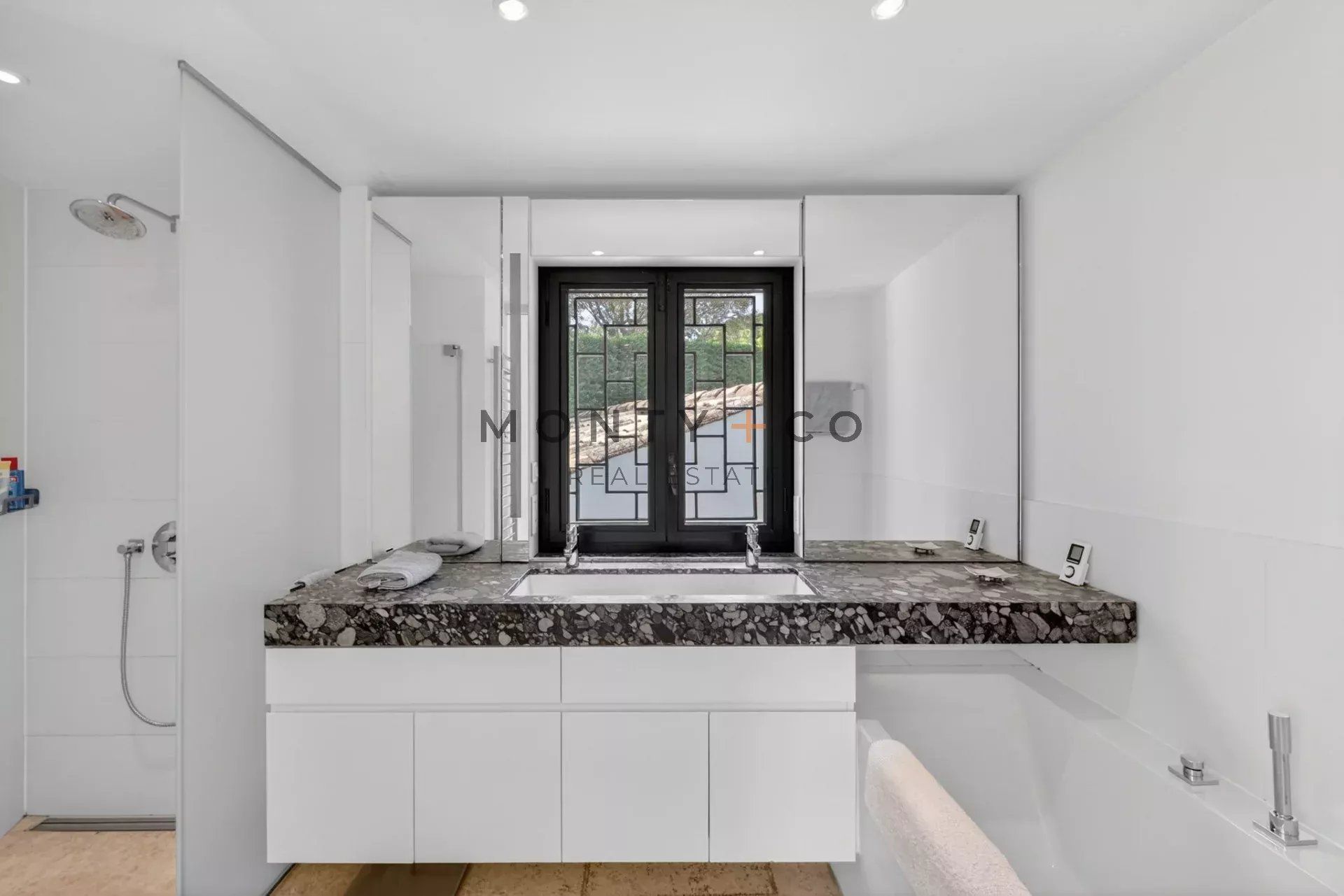 villa en vente sur Grimaud (83310)