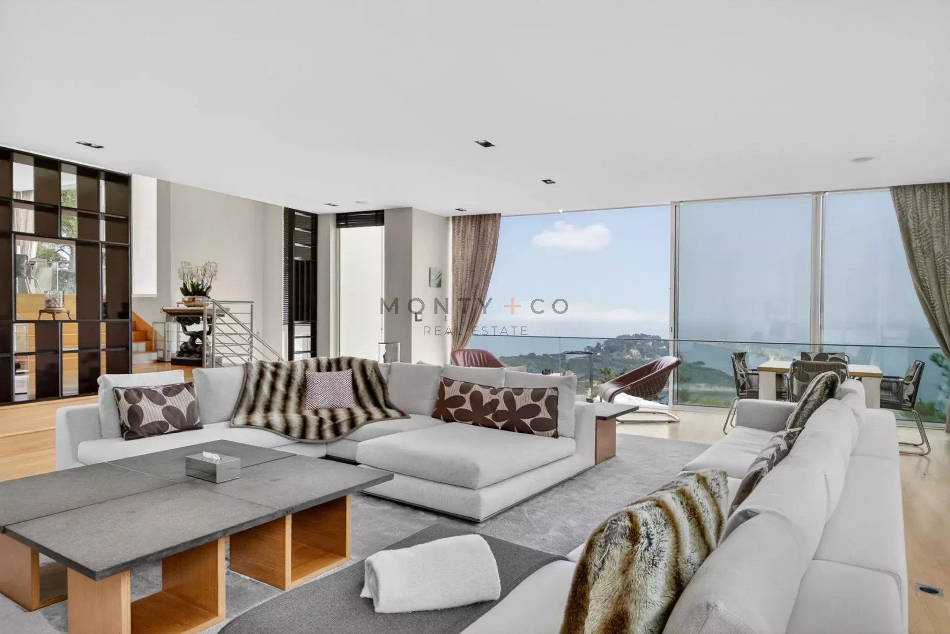 villa en location saisonnière sur Saint-Jean-Cap-Ferrat (06230)