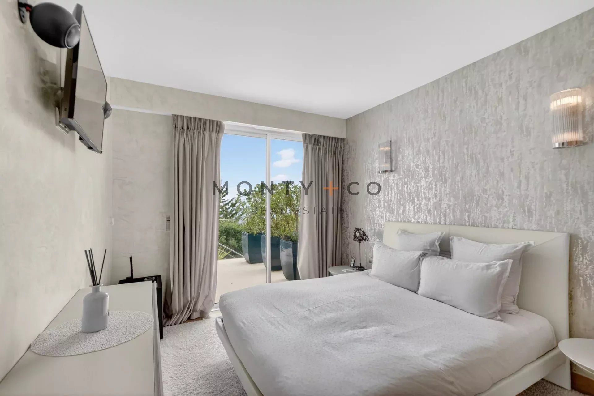 villa en location saisonnière sur Saint-Jean-Cap-Ferrat (06230)