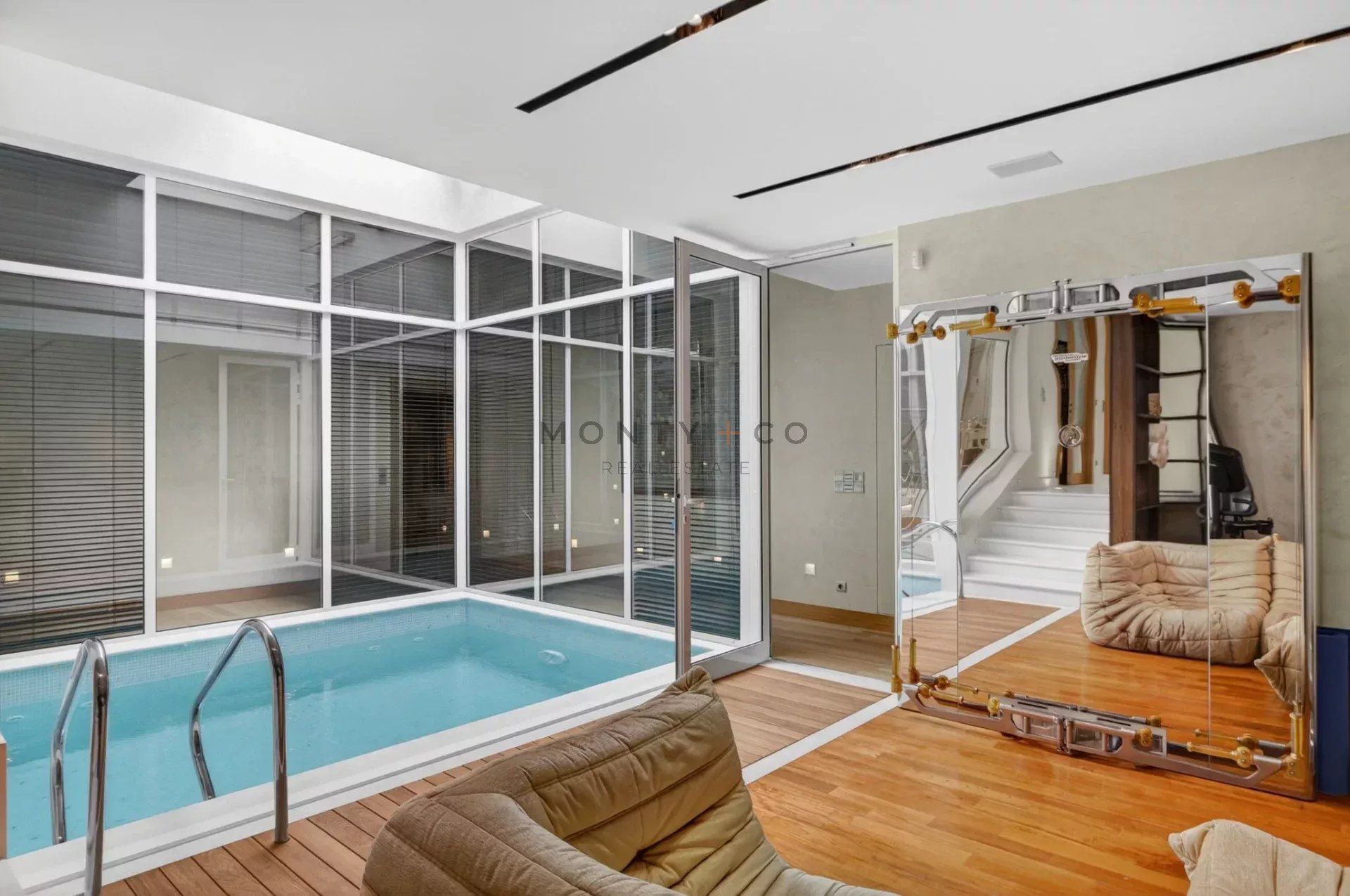 villa en location saisonnière sur Saint-Jean-Cap-Ferrat (06230)