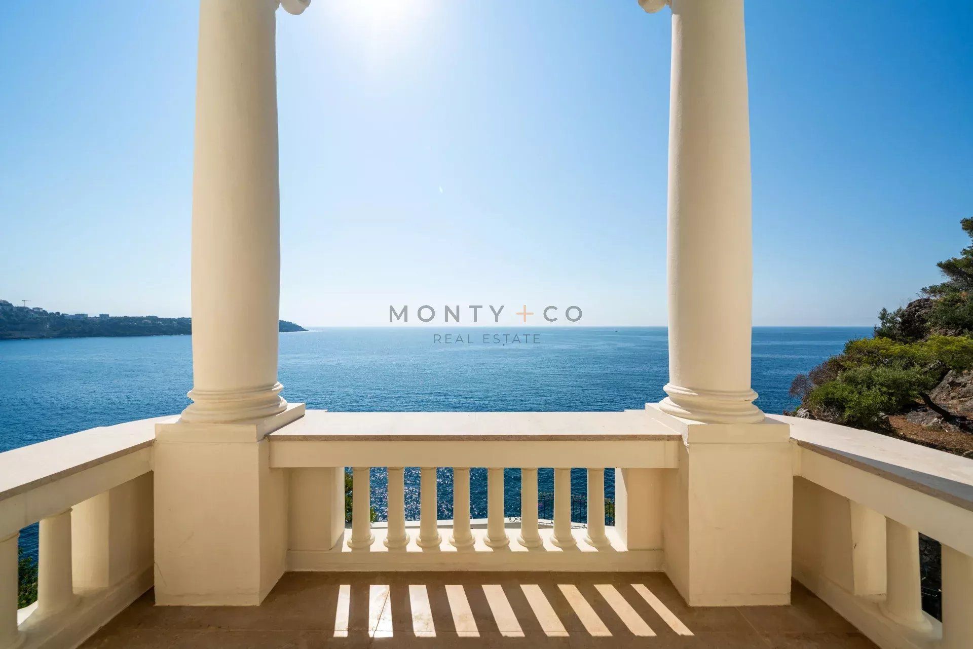 villa en location saisonnière sur Roquebrune-Cap-Martin (06190)