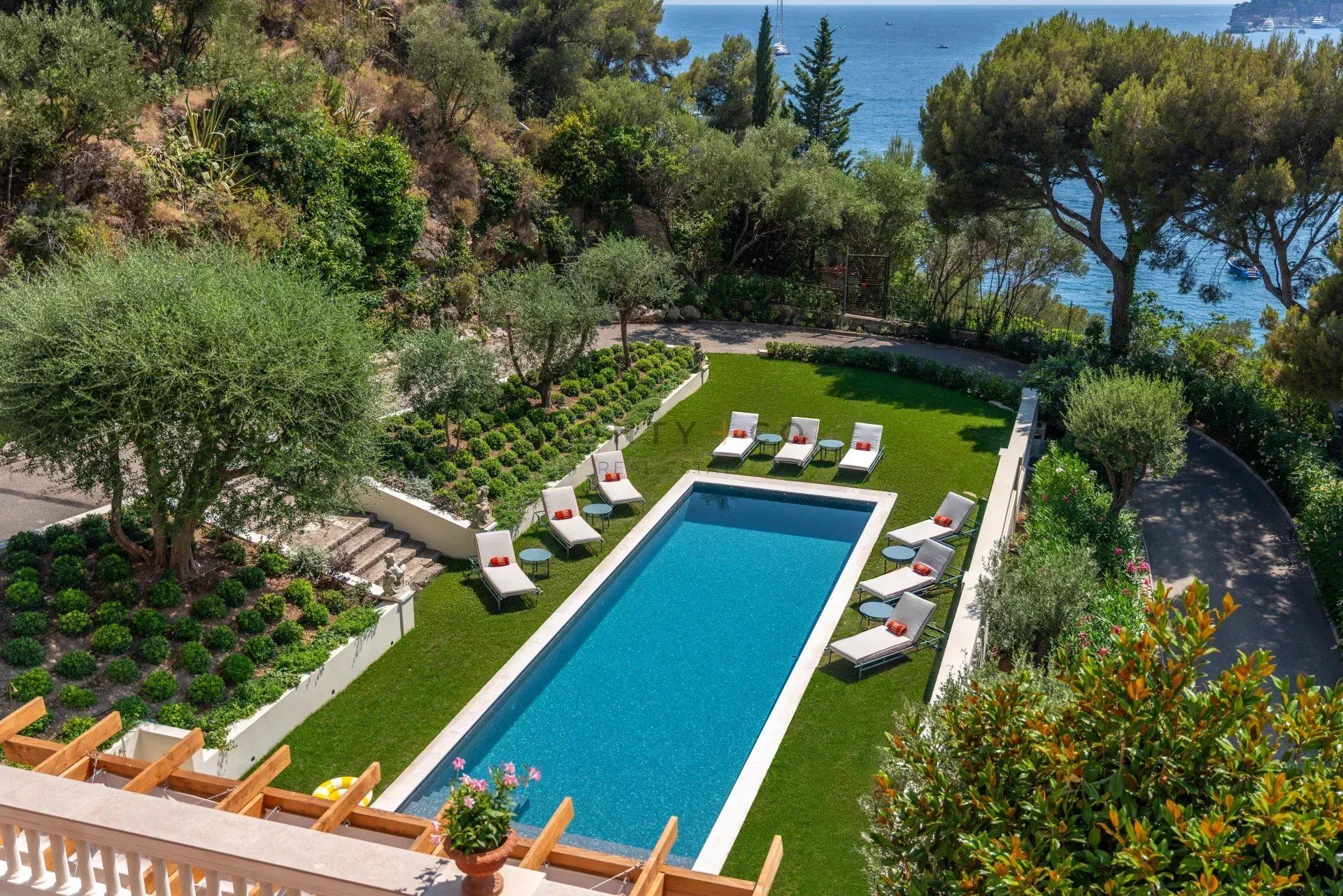 villa en location saisonnière sur Roquebrune-Cap-Martin (06190)