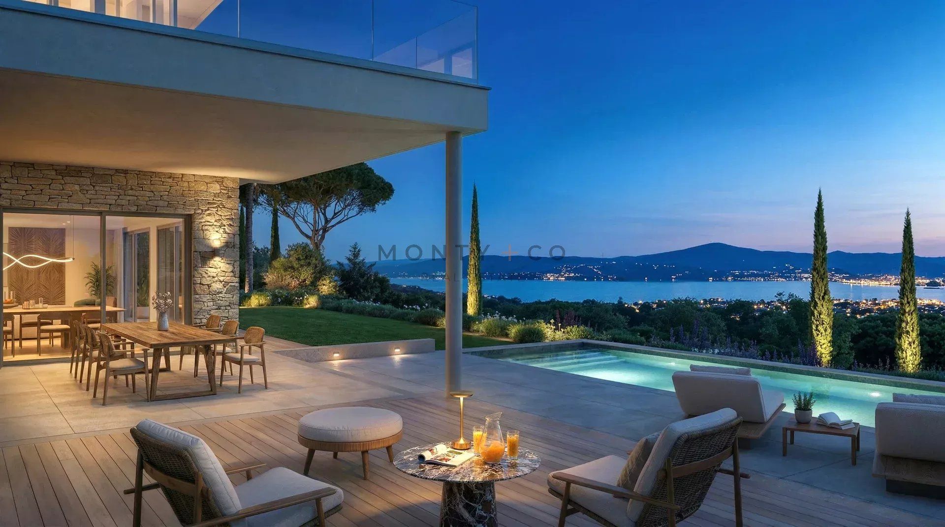 villa 6 Rooms for sale on Grimaud (83310)