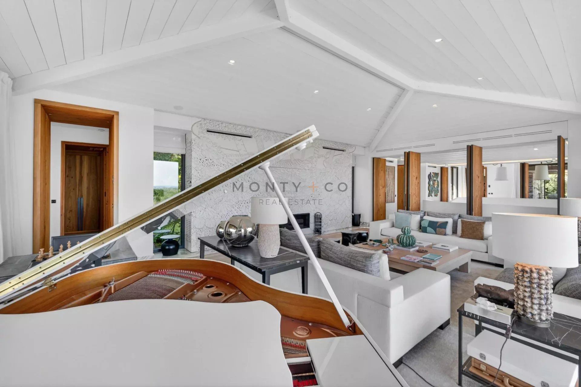 villa en location saisonnière sur Saint-Tropez (83990)