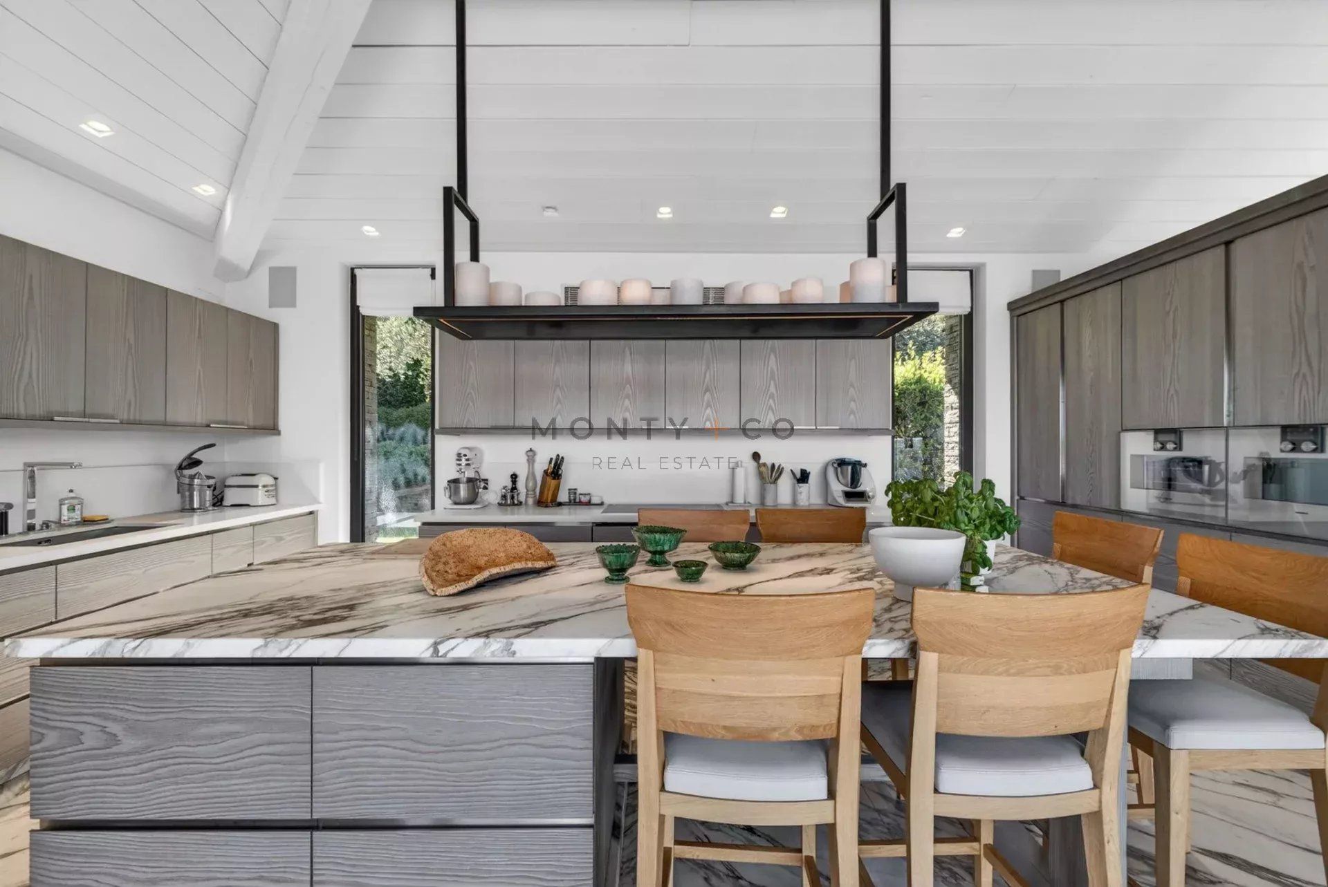 villa en location saisonnière sur Saint-Tropez (83990)