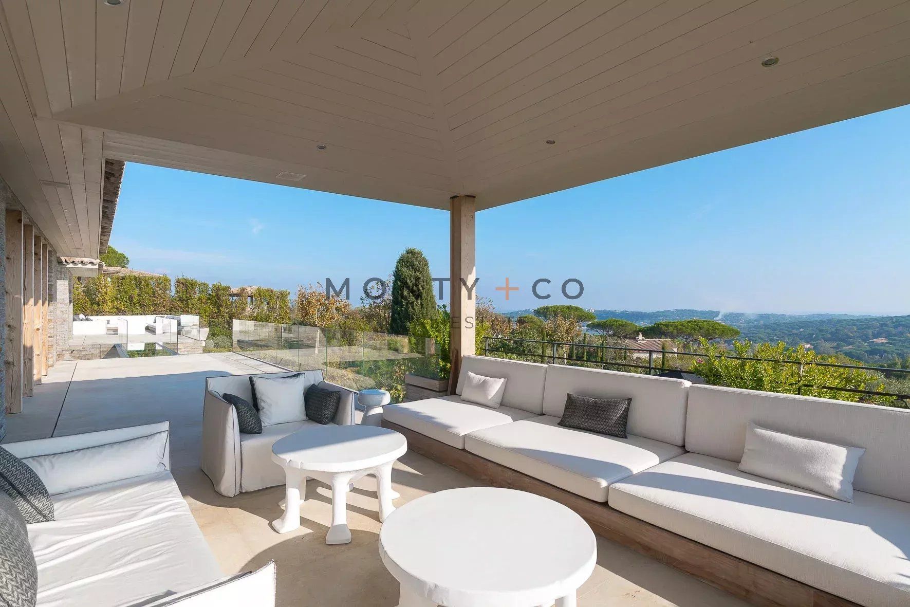 villa for seasonal rent on Saint-Tropez (83990)