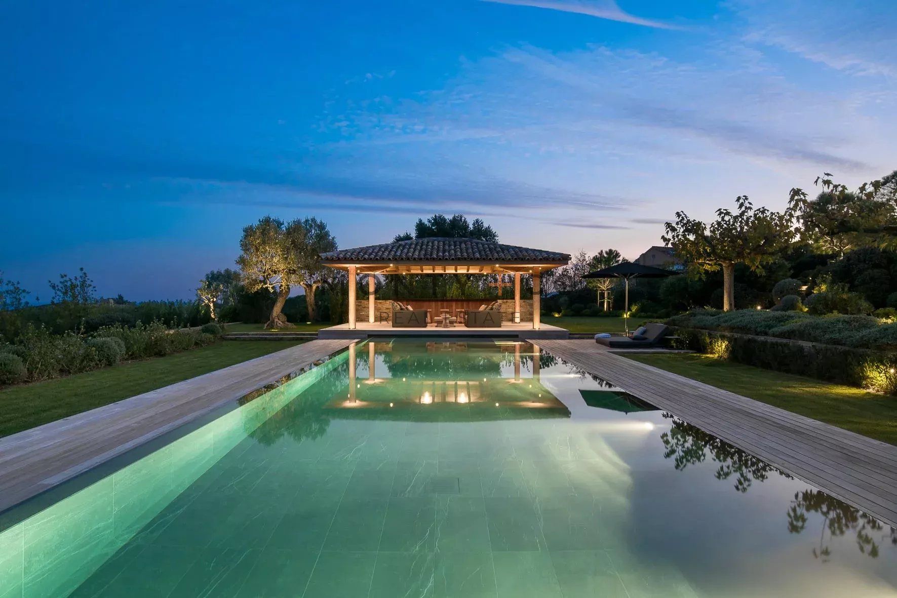 villa for seasonal rent on Saint-Tropez (83990)