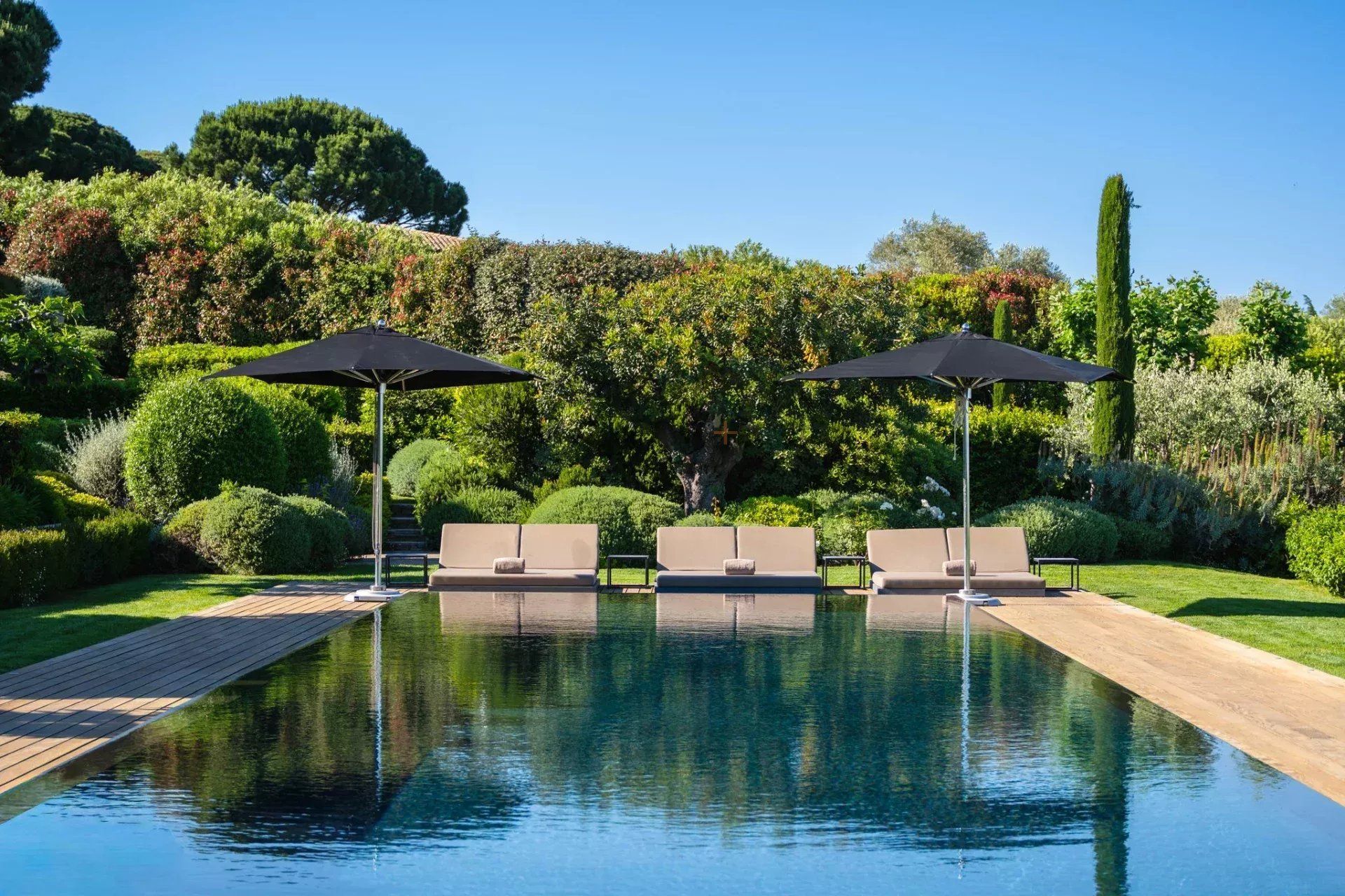 villa en location saisonnière sur Saint-Tropez (83990)