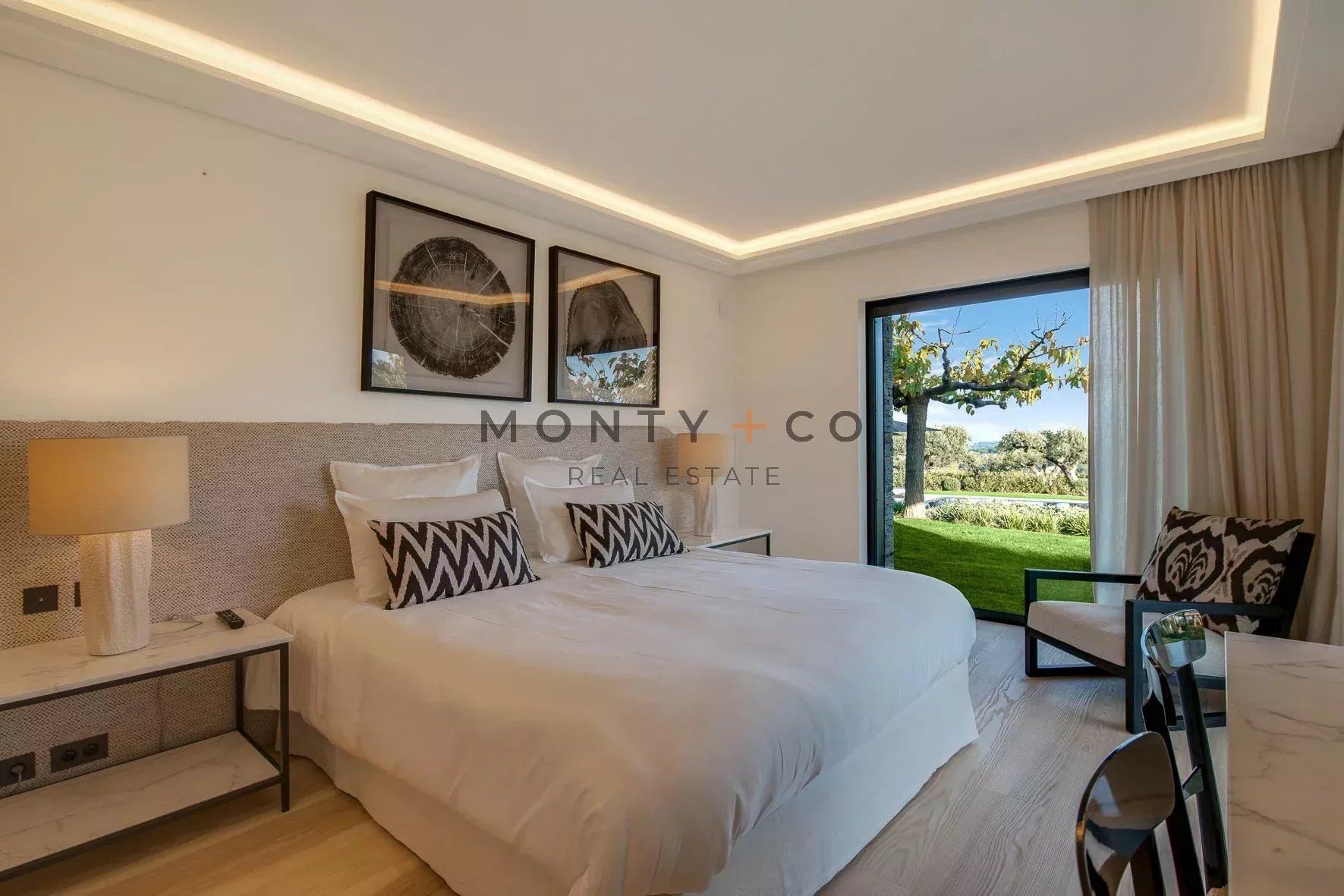 villa for seasonal rent on Saint-Tropez (83990)