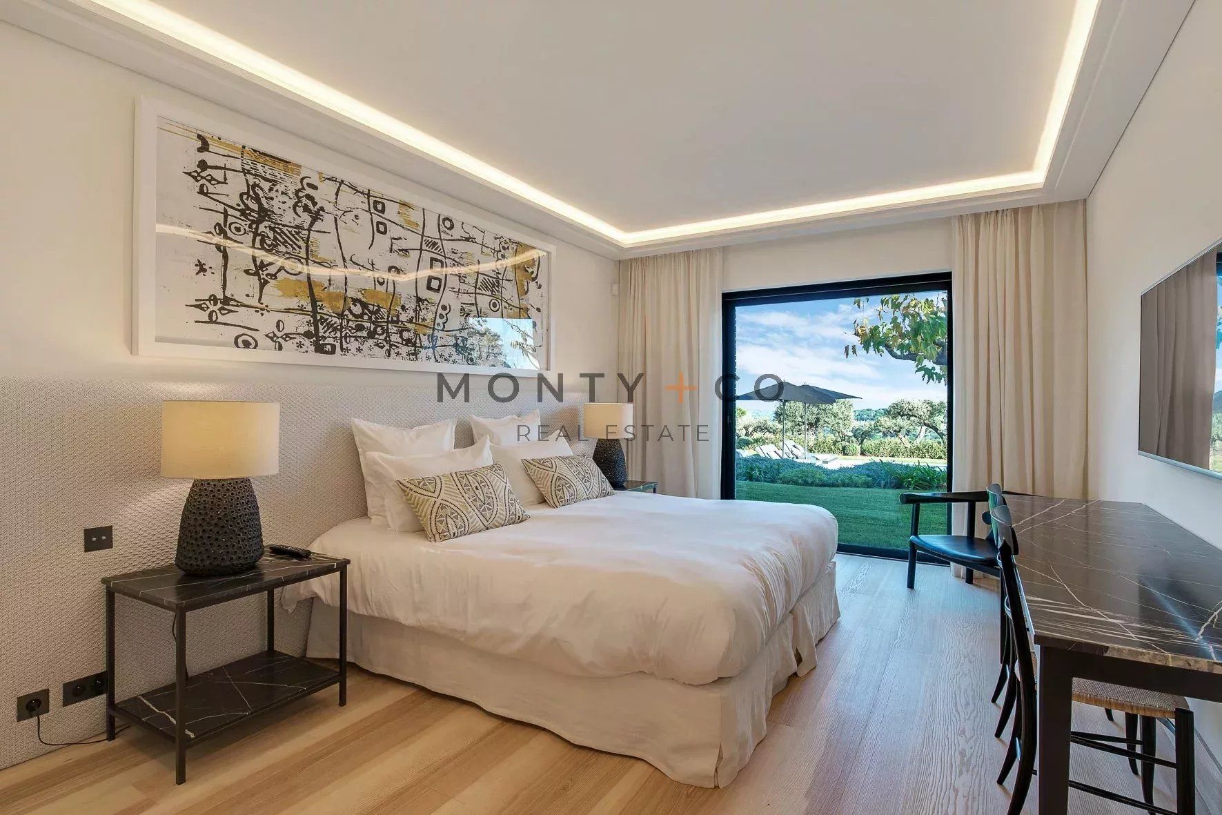 villa for seasonal rent on Saint-Tropez (83990)
