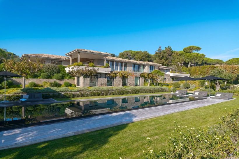 villa for seasonal rent on Saint-Tropez (83990)