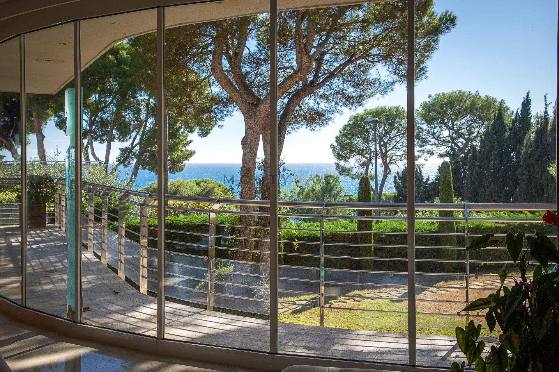 villa for sale on Saint-Jean-Cap-Ferrat (06230)
