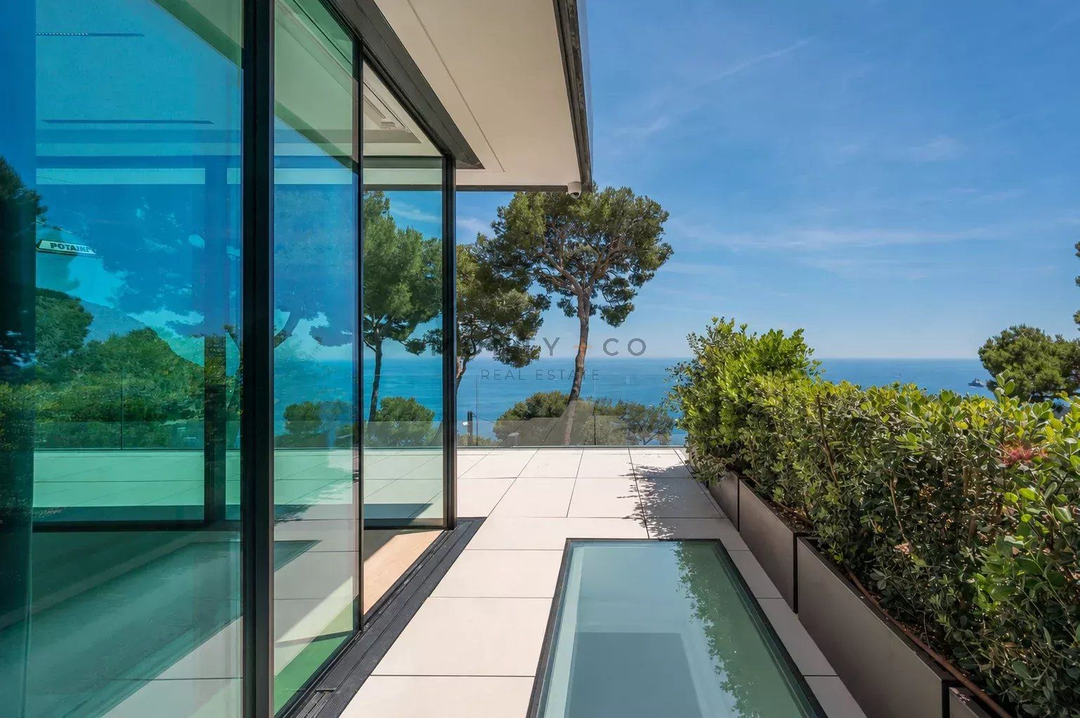 villa en vente sur Èze (06360)