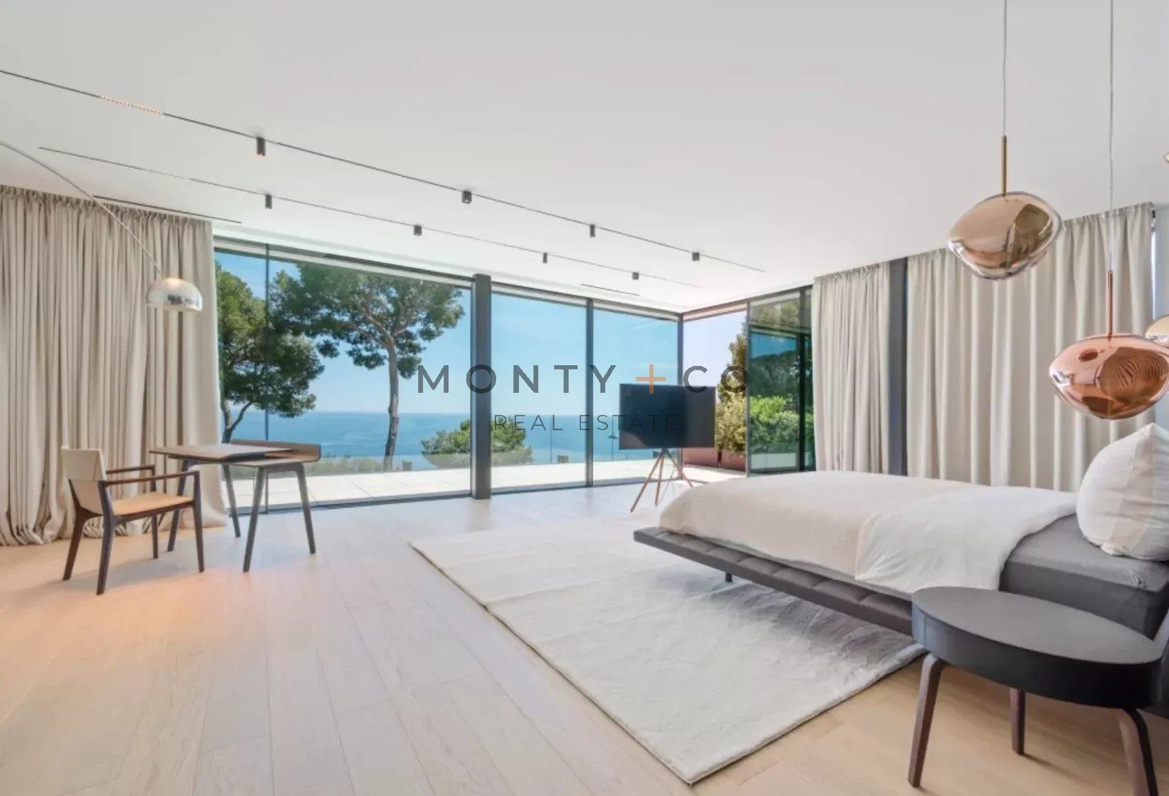 villa en vente sur Èze (06360)