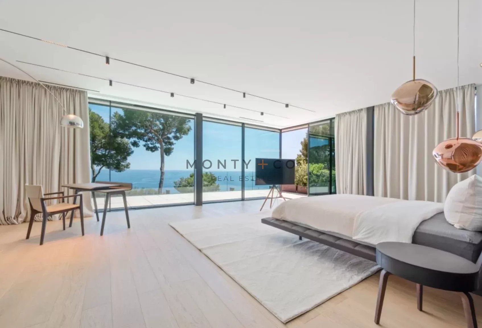 villa en vente sur Èze (06360)