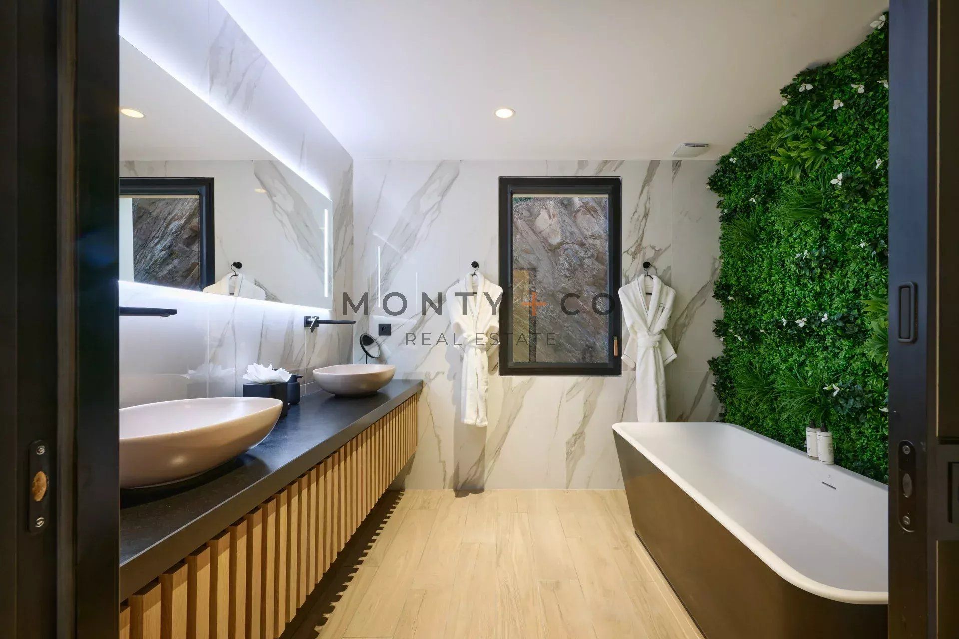 villa en location saisonnière sur Grimaud (83310)