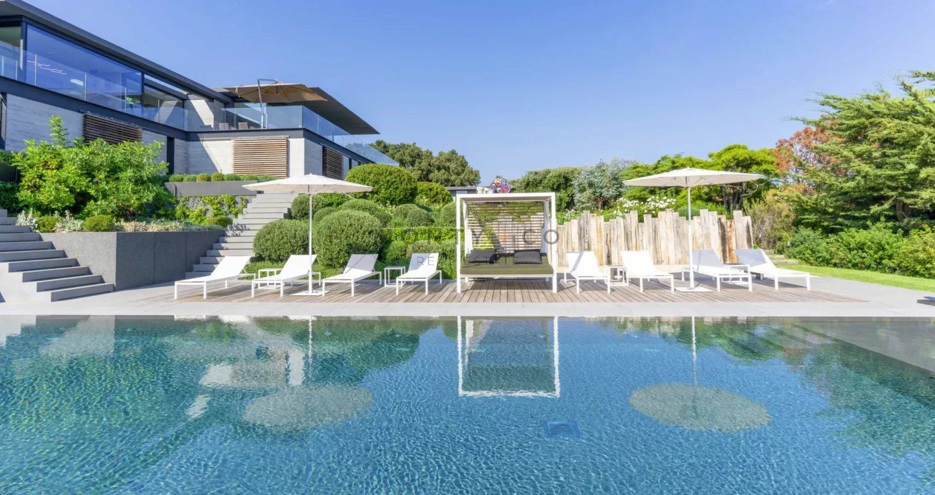 villa en location saisonnière sur Ramatuelle (83350)