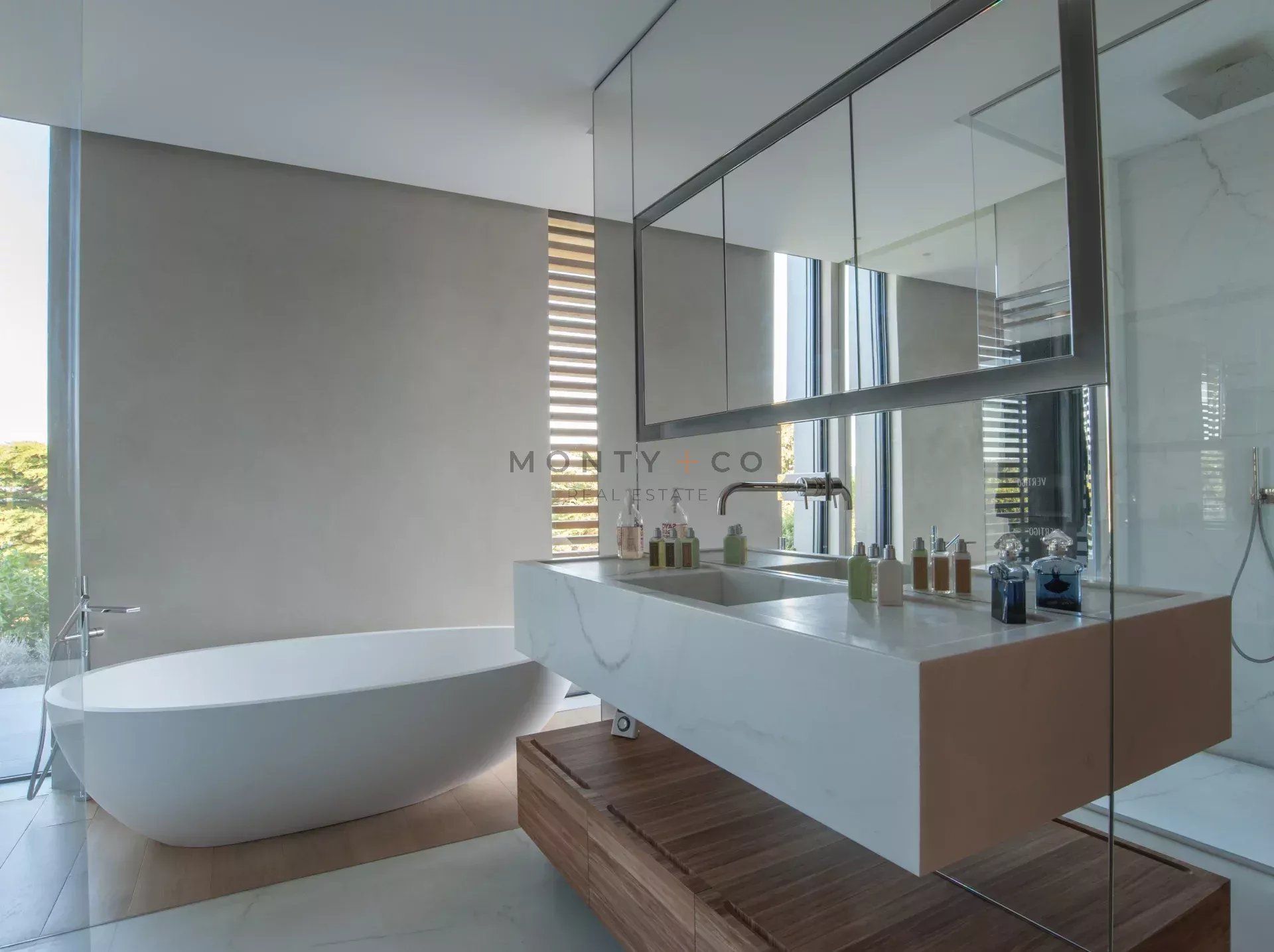 villa en location saisonnière sur Ramatuelle (83350)