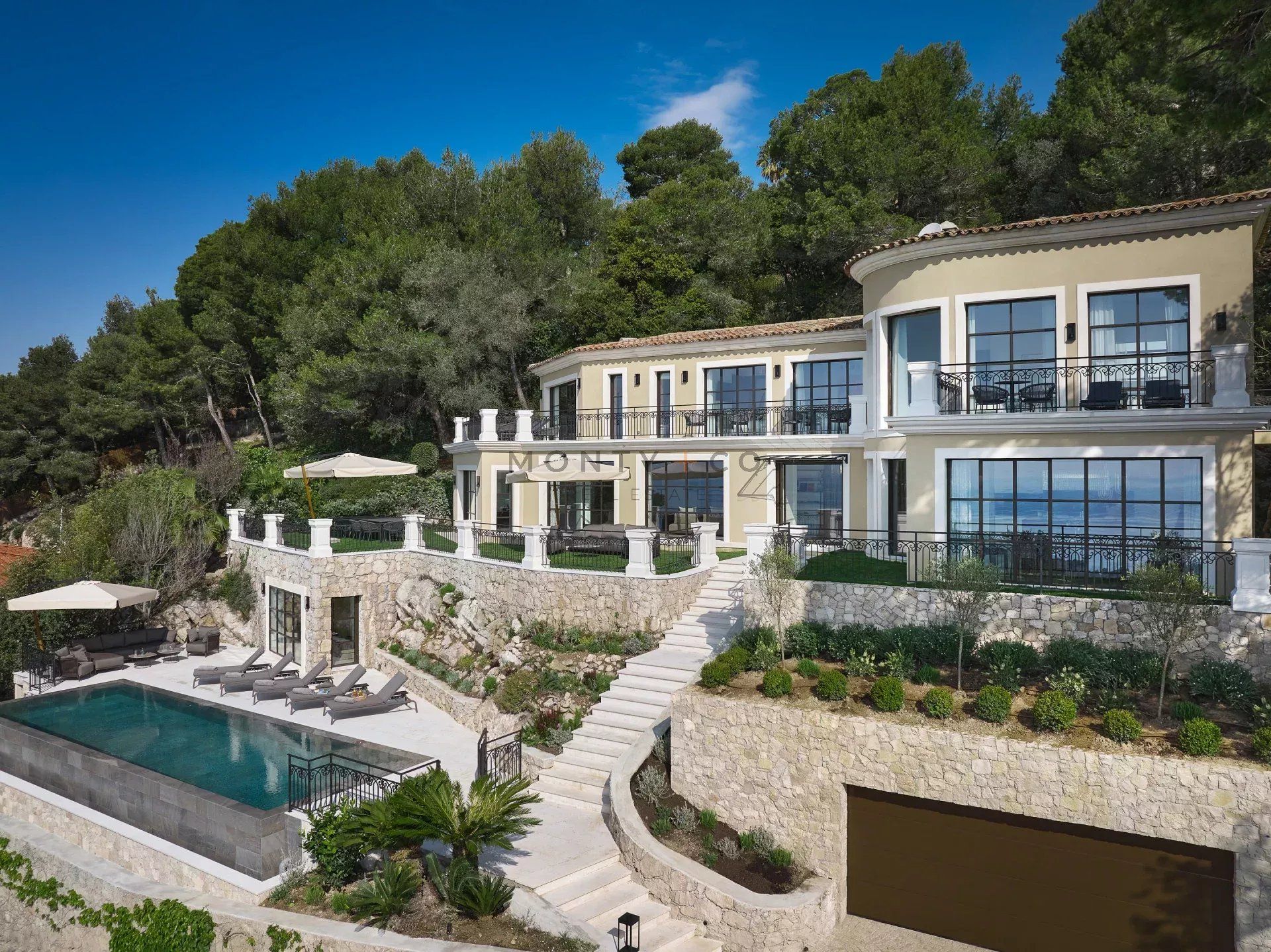 villa en location saisonnière sur Villefranche-sur-Mer (06230)