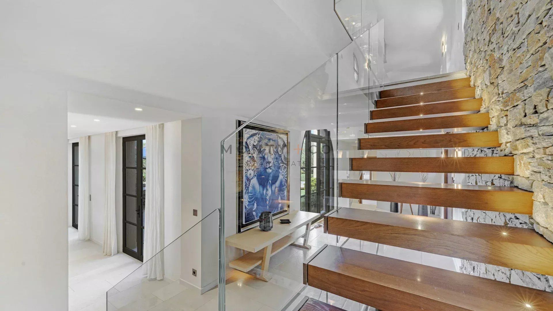 villa en location saisonnière sur Saint-Tropez (83990)