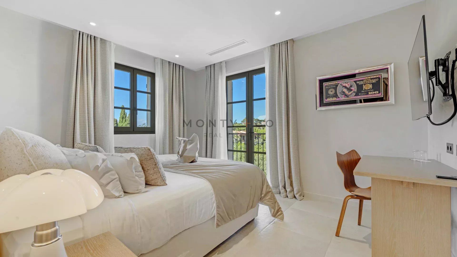 villa en location saisonnière sur Saint-Tropez (83990)