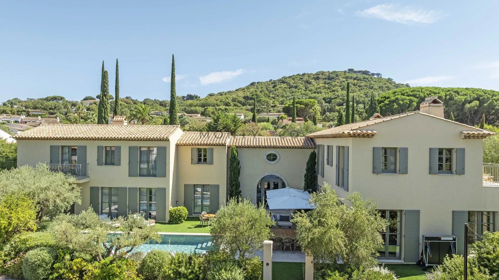villa en location saisonnière sur Saint-Tropez (83990)